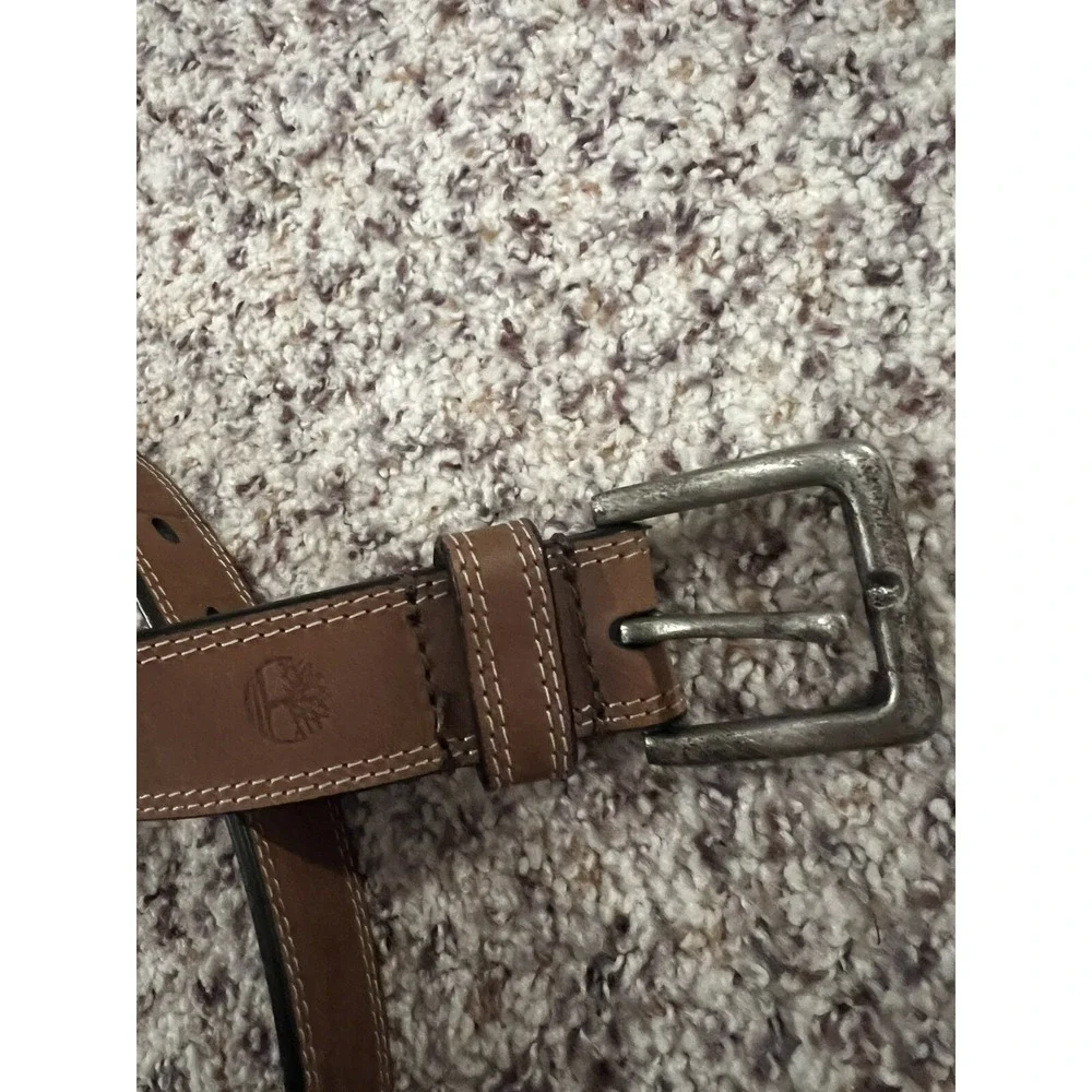 Timberland Men's Camel Brown Leather‎ Belt Sz 42 Stitches Details Silver Buckle